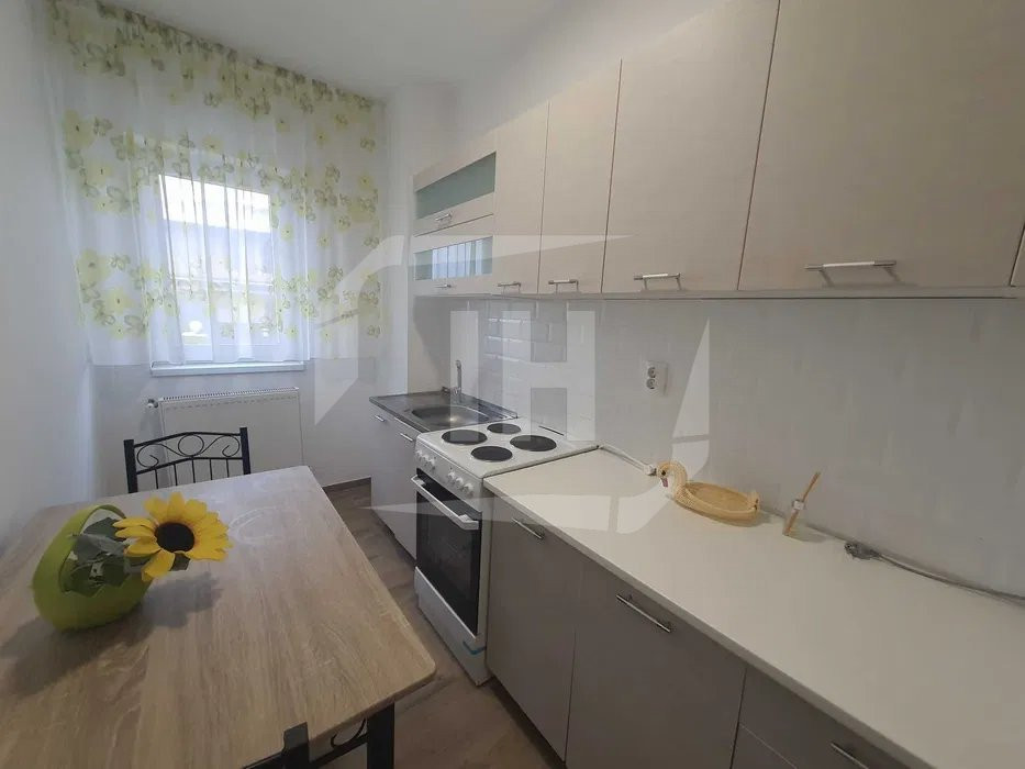 Apartament 2 camere, decomandat, parcare, Buna Ziua