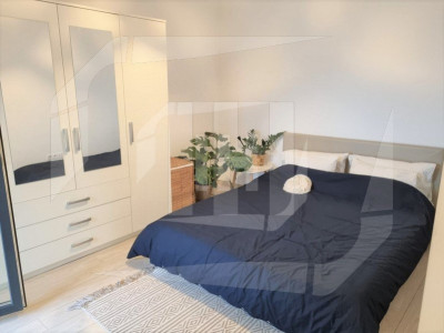 Apartament 2 camere, decomandat, 50 mp, parcare, zona strazii Paris