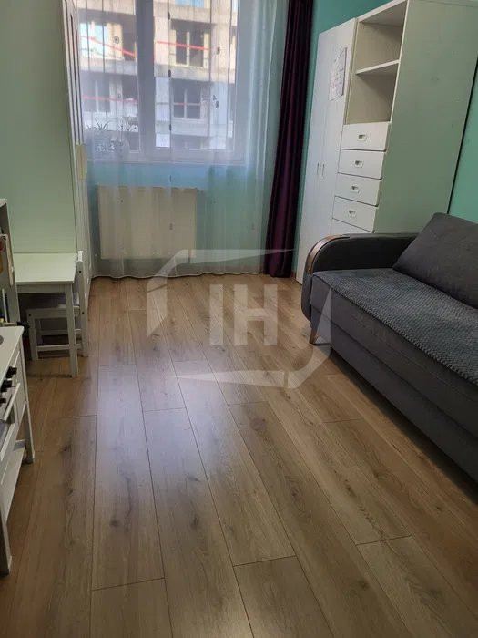 Apartament 3 camere decomandate in bloc nou