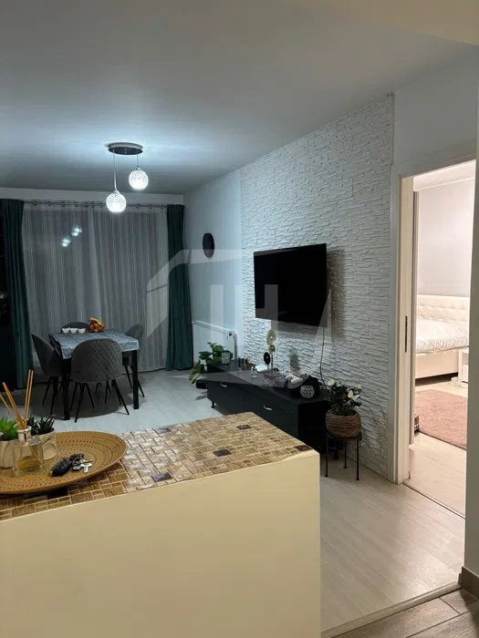 Apartament 2 camere modern, zona Petrom