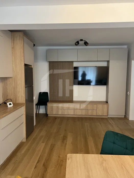 Apartament 2 camere, semidecomandat, Baza Sportiva Gheorgheni