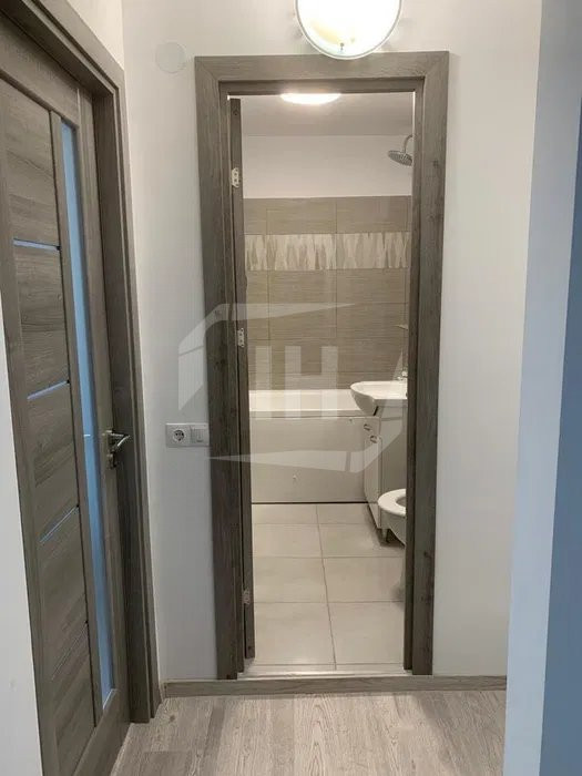 Apartament 2 camere, semidecomandat, Manastur zona BIG