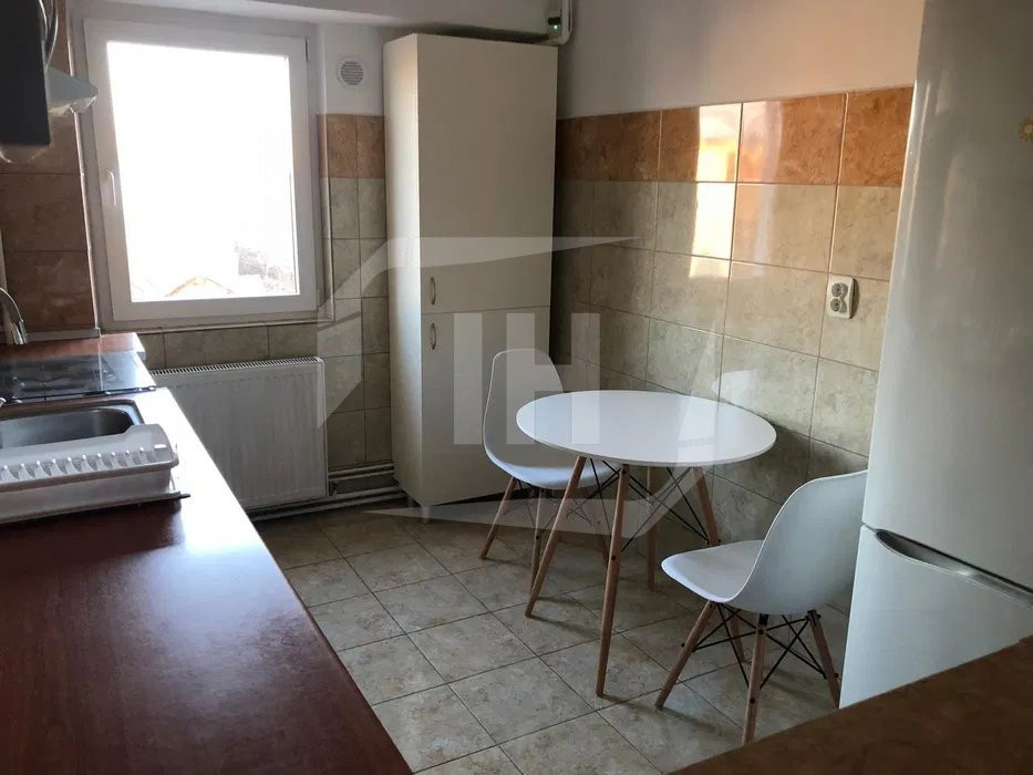 Apartament 2 camere, semidecomandat, Gheorgheni, zona Iulius Mall