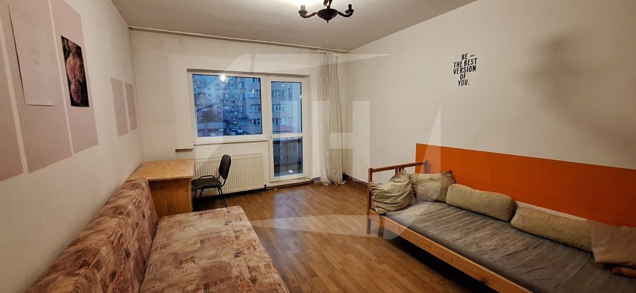 Apartament 4 camere decomandat, zona Ion Mester