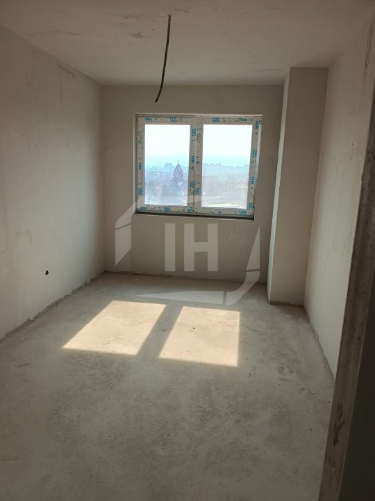 Apartament 3 camere , semifinisat, bloc nou