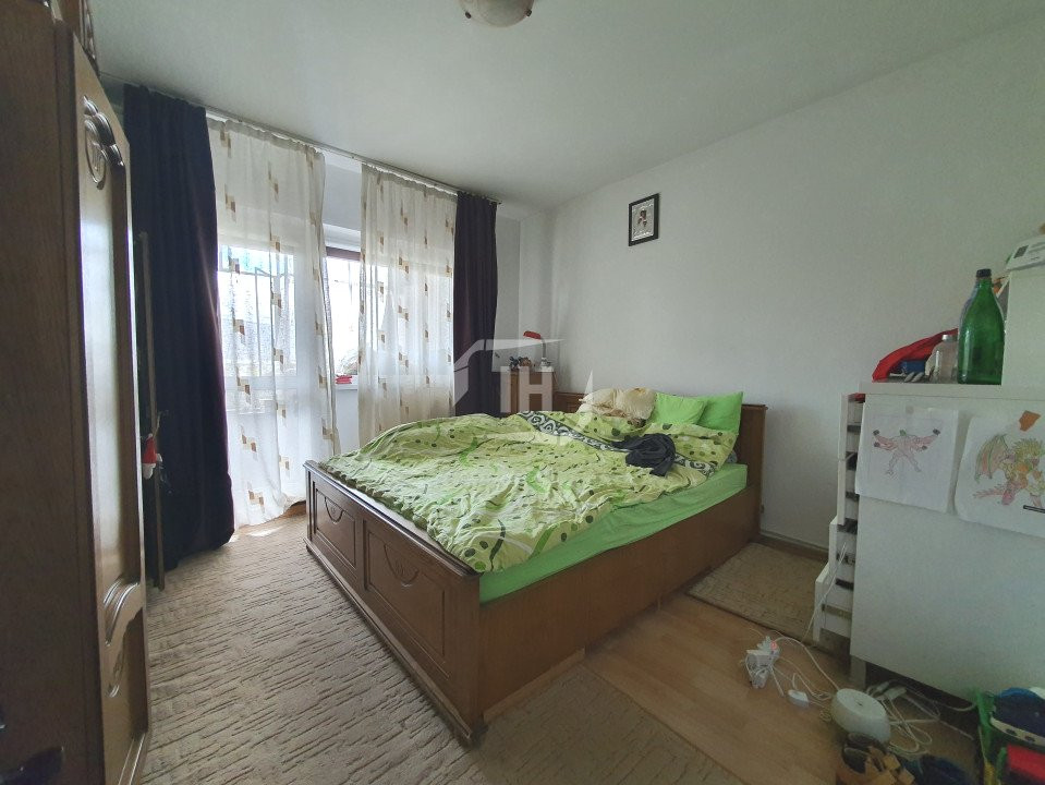 Apartament cu 3 camere, decomandat, 2 parcari, Marasti