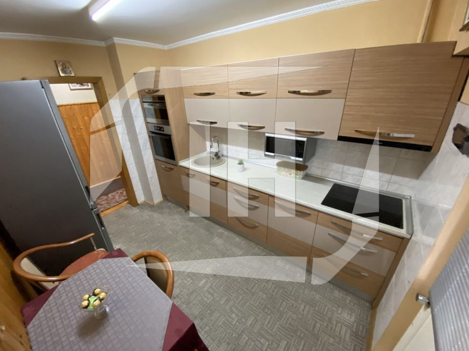 Apartament cu 4 camere, etaj intermediar, Marasti