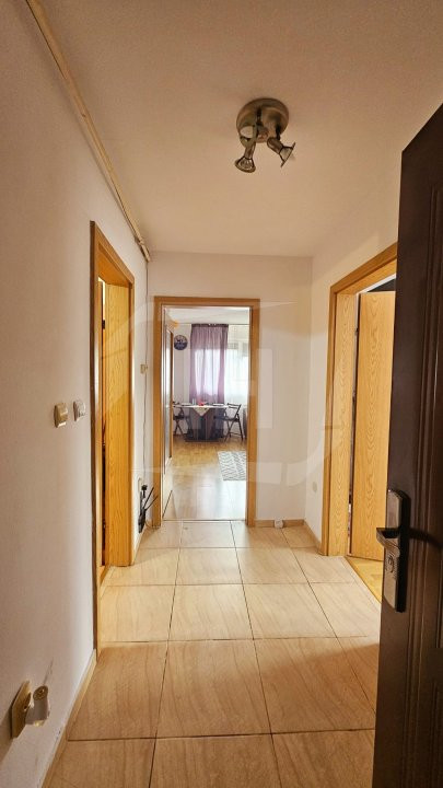 EXCLUSIV! Apartament 2 camere, modern, parcare, zona Petrom.