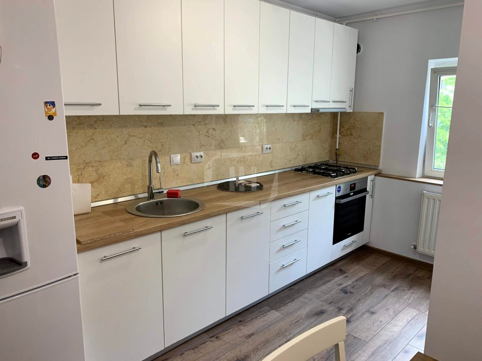 Apartament 2 camere, decomandat, modern, zona Parcul Rozelor