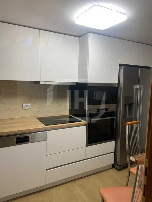 Apartament 2 camere, parcare, Pet Friendly, Zona ULTRACENTRALĂ