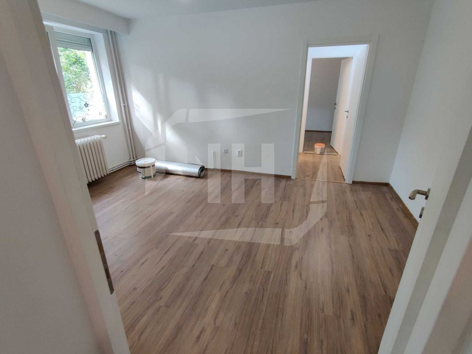 Apartament cu 2 camere, zona Iulius Mall