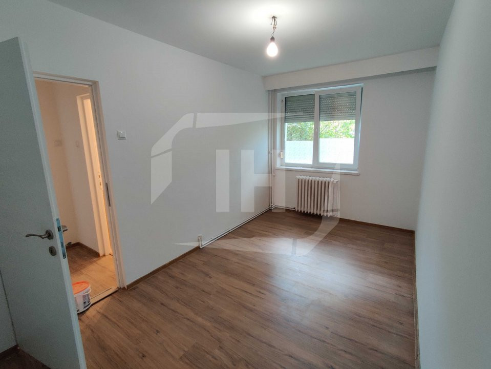 Apartament cu 2 camere, zona Iulius Mall