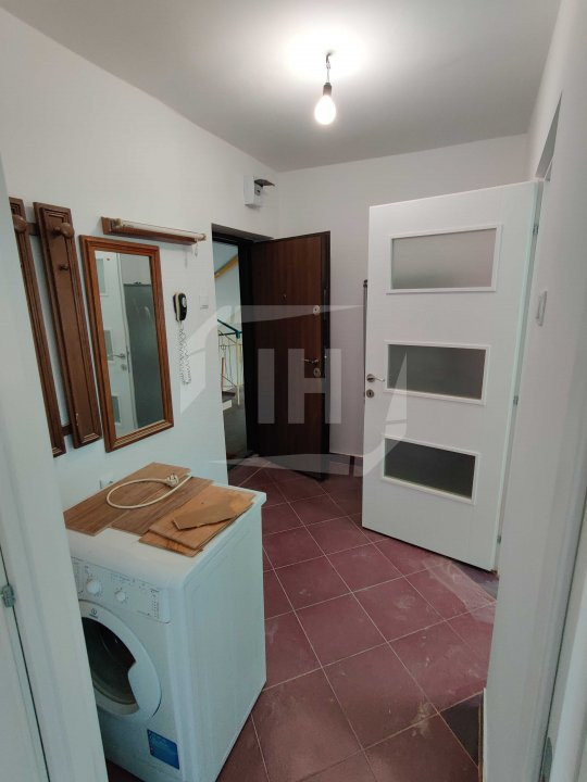 Apartament cu 2 camere, zona Iulius Mall