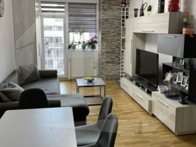 Apartament 3 camere, 2 bai, parcare, mobilat si utilat